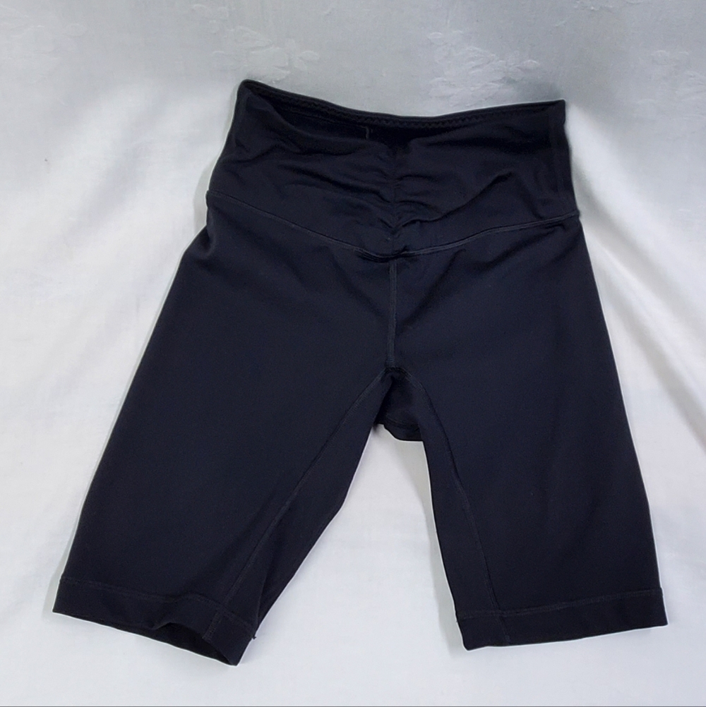 Victoria's Secret Black Athletic Quick Dry High Waist Biker Short XS